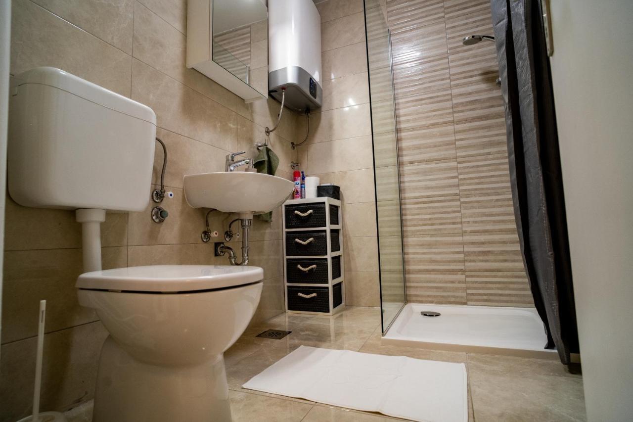 Apartman Terra Centar, Free Parking Osijek Exteriör bild